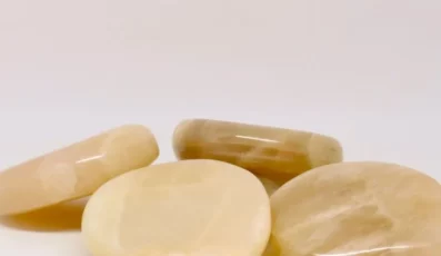 Pierre Plate Pierre de Lune Beige