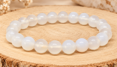 Bracelet en Agate Blanche 8 mm – Douceur & Harmonie