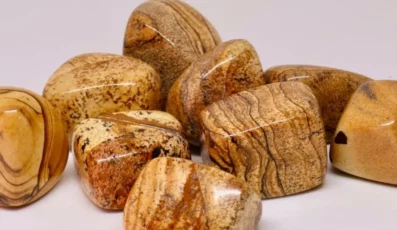 Pierre Roulée Jaspe Paysage Cubique Namibie