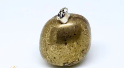 Pendentif en pierre roulée PYRITE A