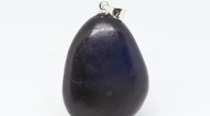 Pendentif en pierre roulée SHUNGITE A