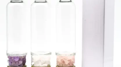 Bouteilles de purification en pierres brutes