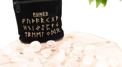 Runes en Cristal de Roche du Brésil A