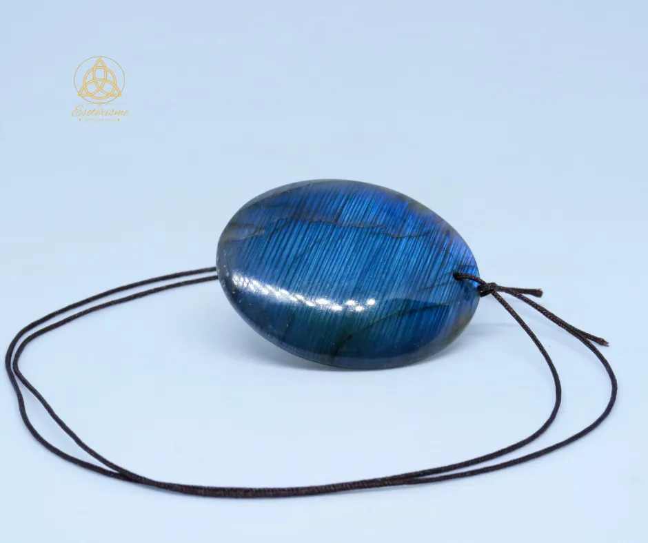 pendentif-pierre-plate-labradorite-bleue-esoterisme-by-william-wood
