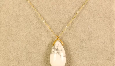 Pendentif Goute Sautoir howlite A+