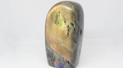 Forme libre labradorite violette (586g)