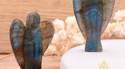 Ange 50mm en Labradorite AA+ de Madagascar