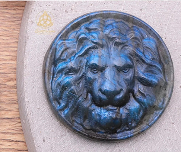 tete-de-lion-labradorite-esotersime-by-william-wood
