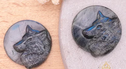 TÊTE DE LOUP 40mm LABRADORITE AA+