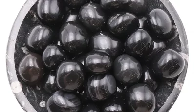 Pierre Roulée en obsidienne noire