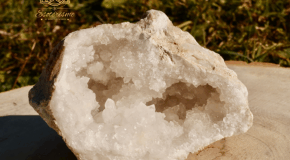 Mini Géode Cristal de roche (330g)