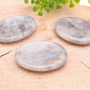 galet anti stress labradorite