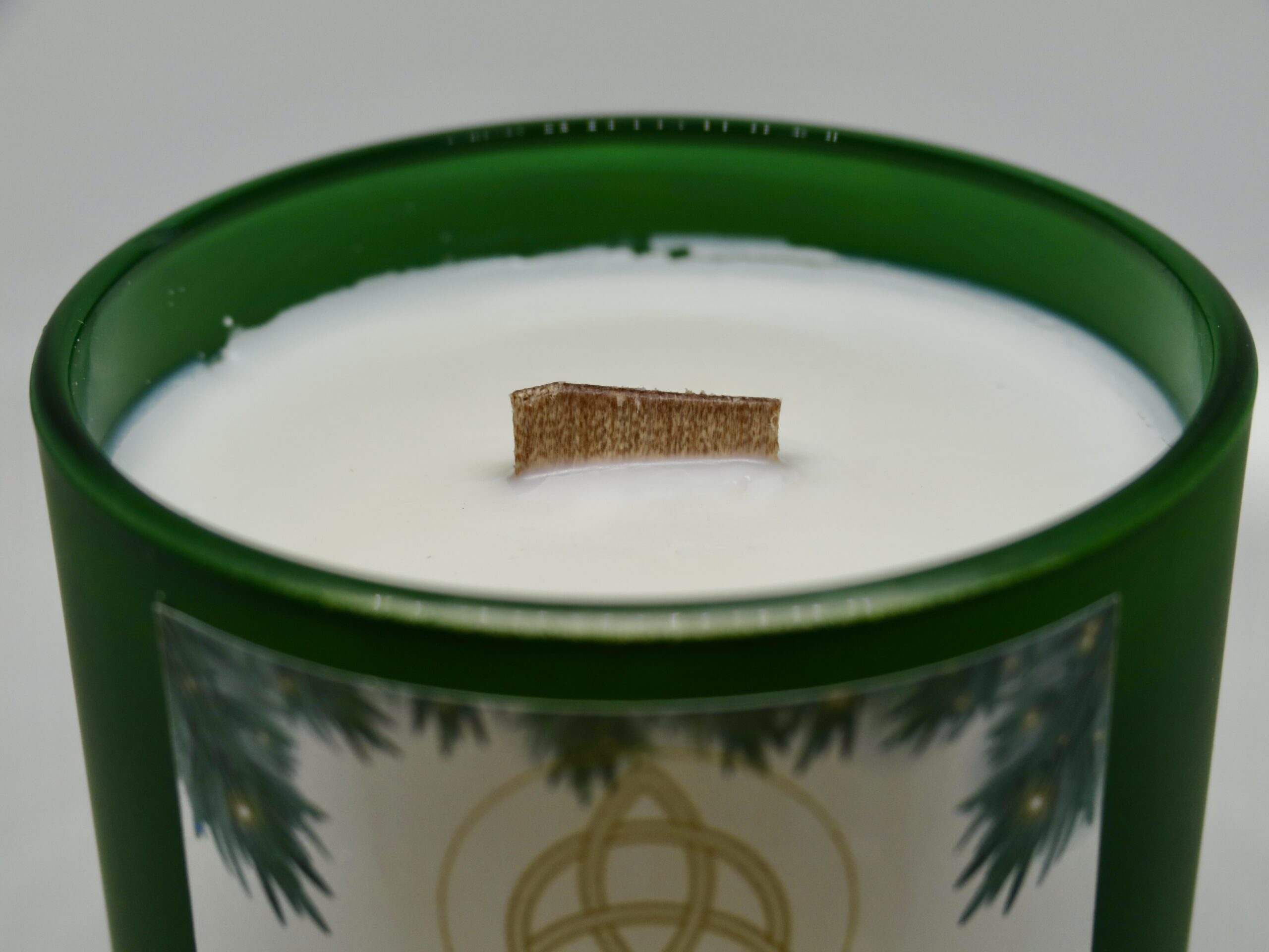 Bougie de Noël forêt sacrée