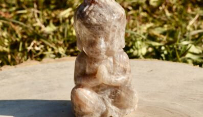 BOUDDHA INDIEN PIERRE DE SOLEIL ET LUNE