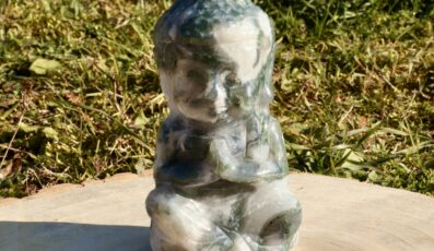 BOUDDHA INDIEN AGATE MOUSSE