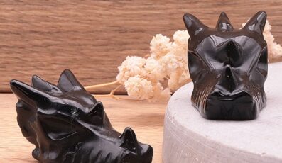 Tête de Dragon Obsidienne Noire