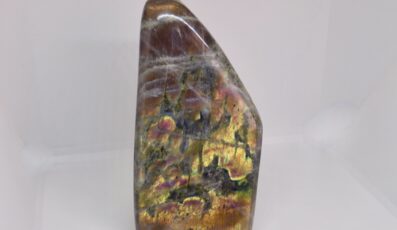 forme libre Labradorite Violette (M1)