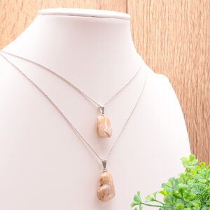 PENDENTIF PIERRE ROULÉE CRISTAL DE ROCHE RUTILE