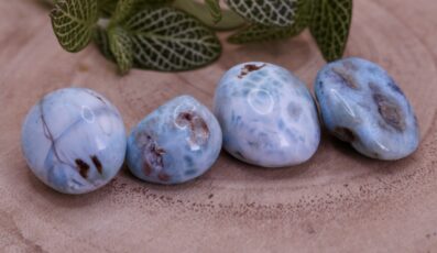 Pierre Roulée Larimar