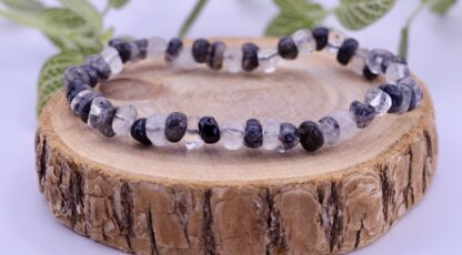 Bracelet pierre roulée cristal de roche tourmaline