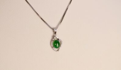 PENDENTIF en CHRYSOPRASE