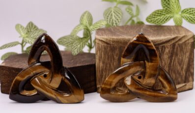 Triquetra en œil de tigre