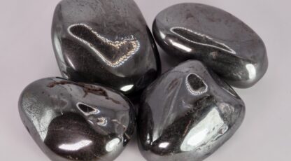 Pierre Roulée Géante Hématite