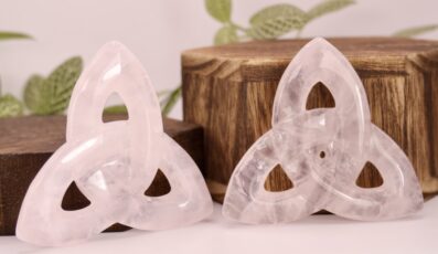 Triquetra en Quartz rose