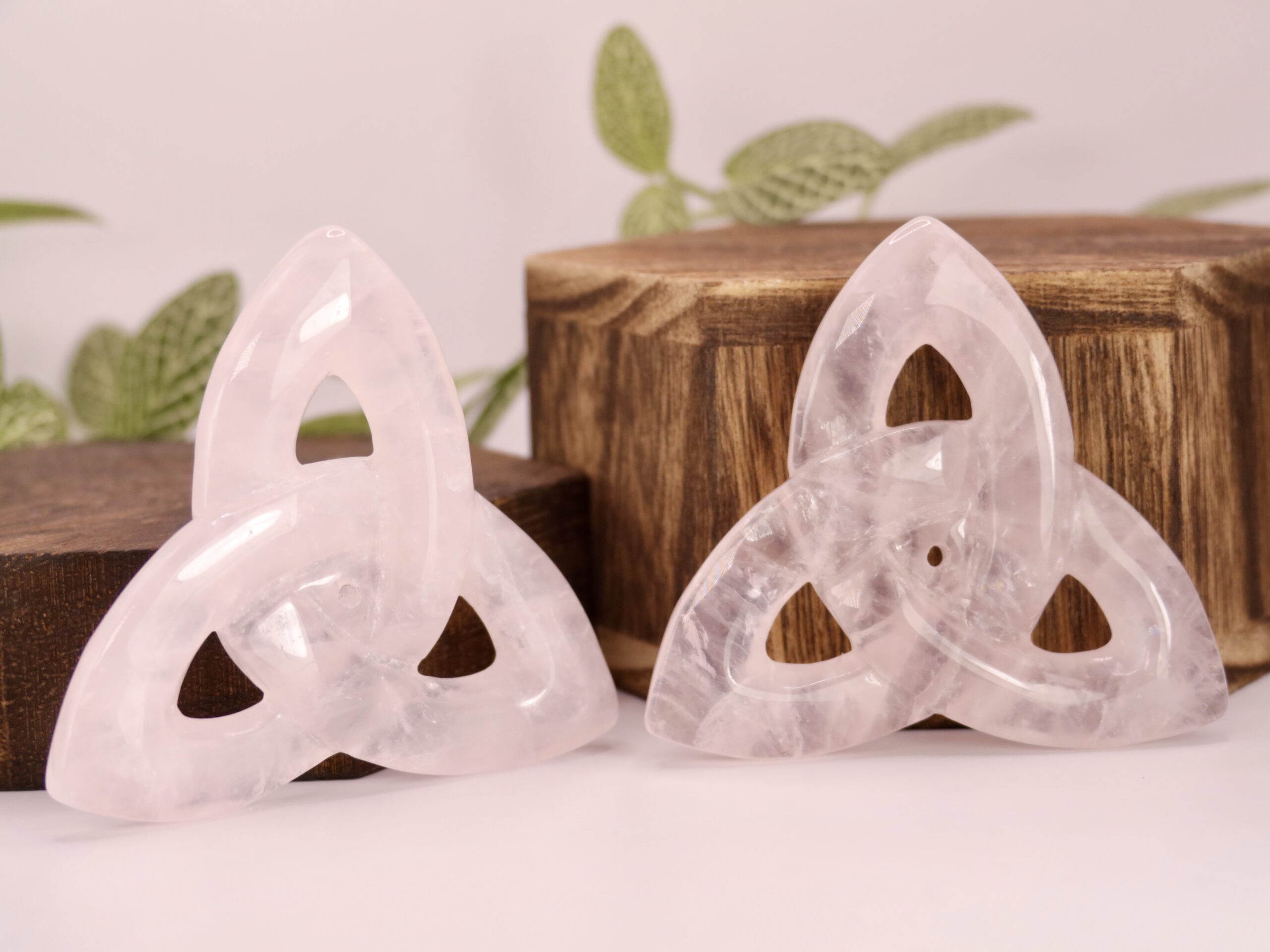 Triquetra en Quartz rose