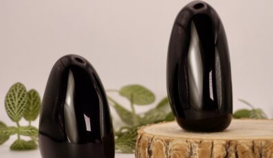 Forme libre obsidienne œil céleste