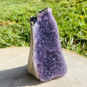 Améthyste bord brute(360g)