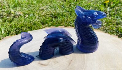 Dragon en fluorine violette