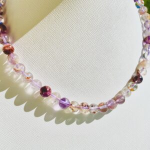Collier Super Seven