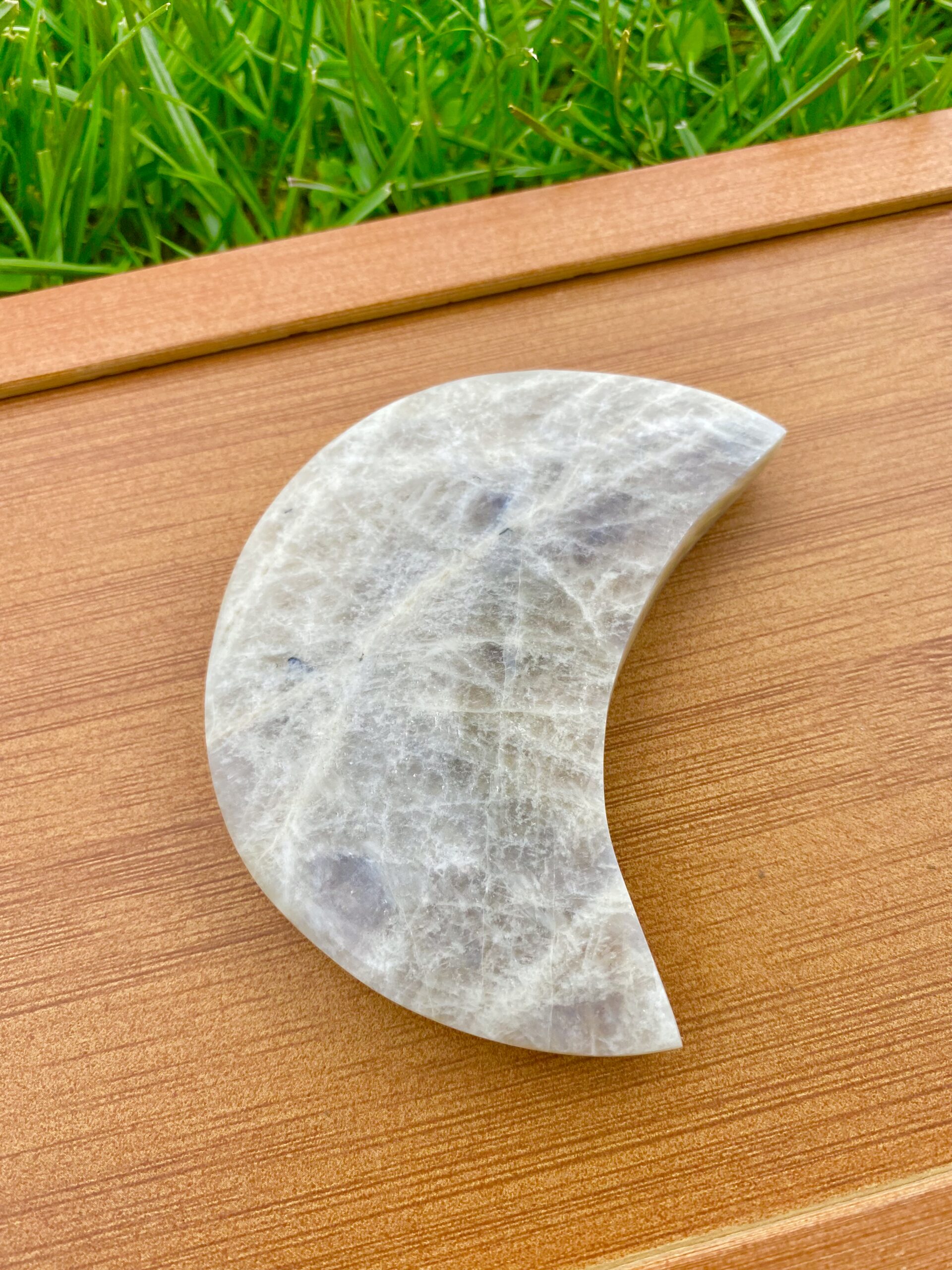 CROISSANT DE LUNE PIERRE DE LUNE BEIGE