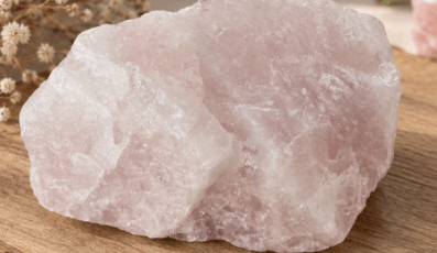 Pierre brute QUARTZ ROSE (1175g)