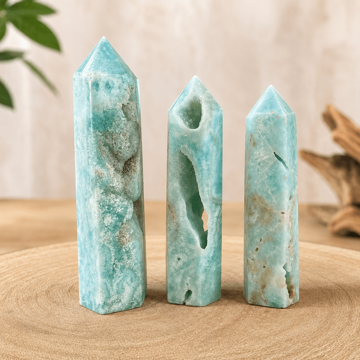 Lot de 3 pointes polies en Aragonite Bleue naturelle – lithothérapie