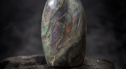 Forme libre Labradorite (395g)