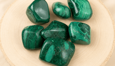 Pierre roulée en MALACHITE