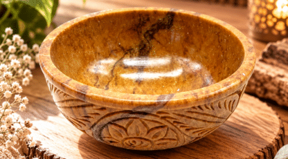 Bol traditionnel indien sculpté en saponite – 13 cm